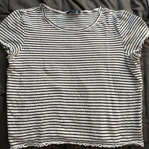 Black and white striped short sleeve top